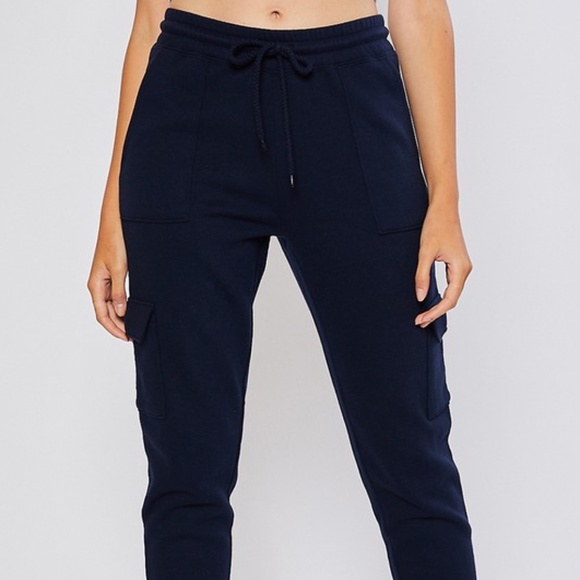 NWT Navy High Rise Cargo Jogger Sweatpants Pants - Picture 3 of 8